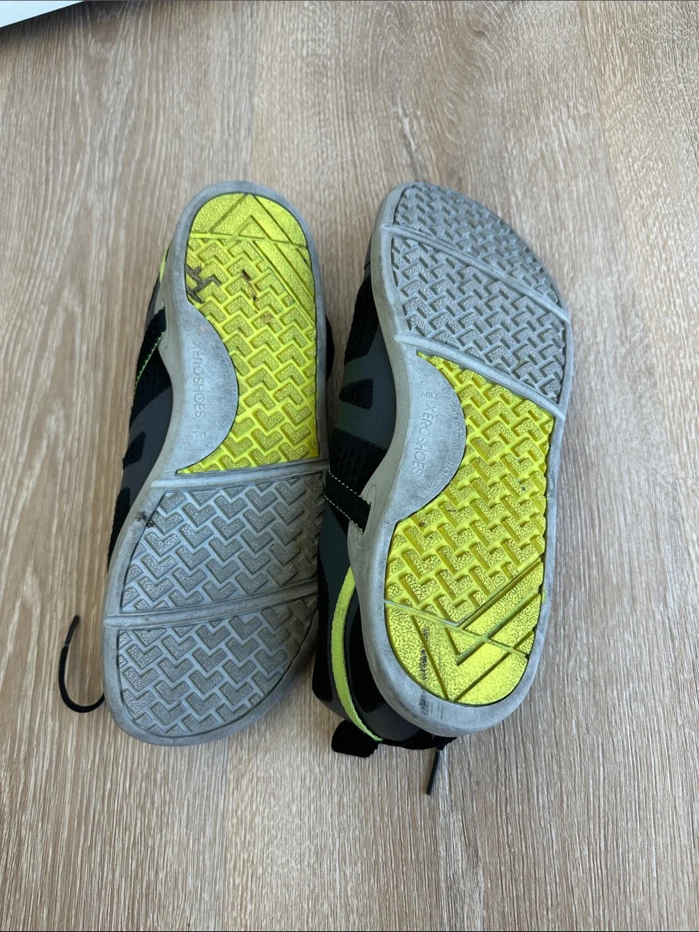 Xero Shoes Men's Barefoot Running Shoes Size 8.5 Black Minimalist Zero Drop